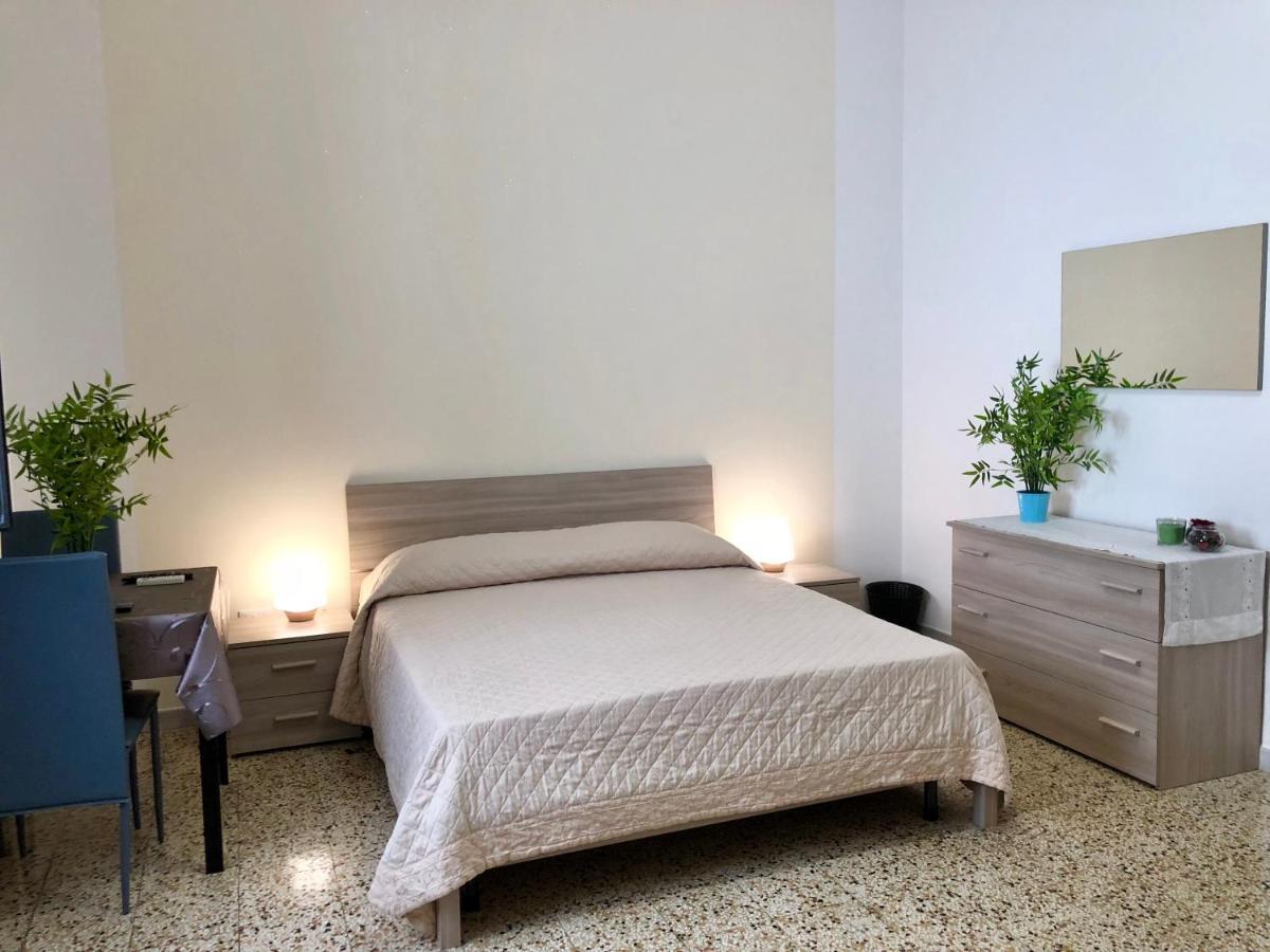 Velletri Bed & Breakfast Noto Exterior foto